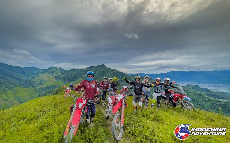 IAdventureTours - Công ty tổ chức tour phượt xuyên Việt bằng xe máy