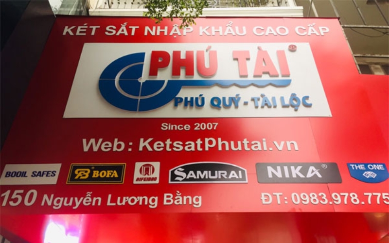 két sắt Phú Tài